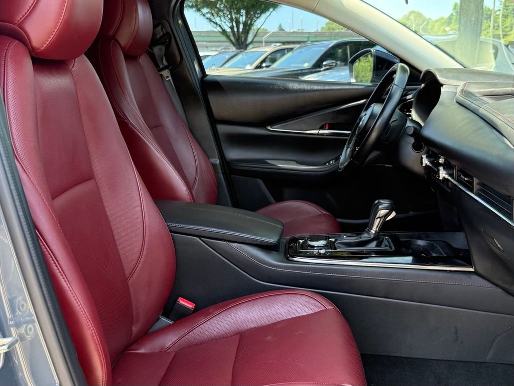 Used 2023 Gray Mazda 2.5 S Carbon Edition image 32