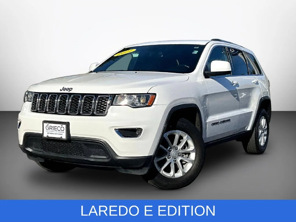 Used 2021 White Jeep Laredo E image 3