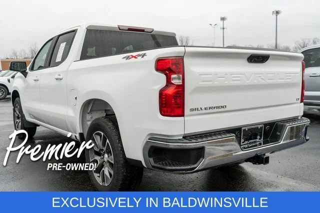 Used 2023 Summit White Chevrolet LT (2FL) image 7
