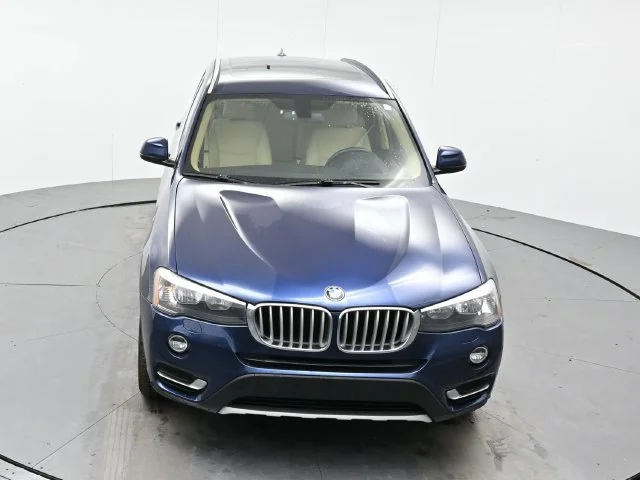 Used 2017 Blue BMW sDrive28i image 18