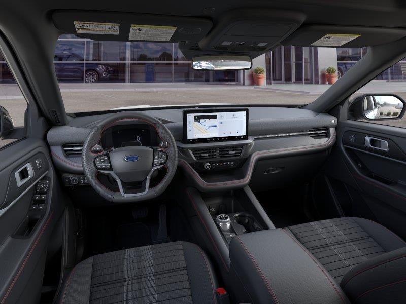 New 2026 Star White Metallic Tri-Coat Ford ST-Line image 9