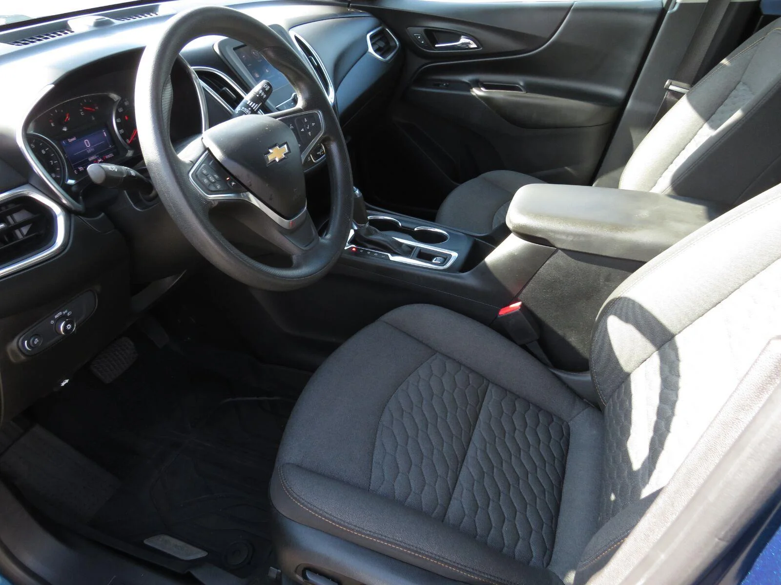 Used 2020 PACIFIC BLUE METALLIC Chevrolet LT image 14