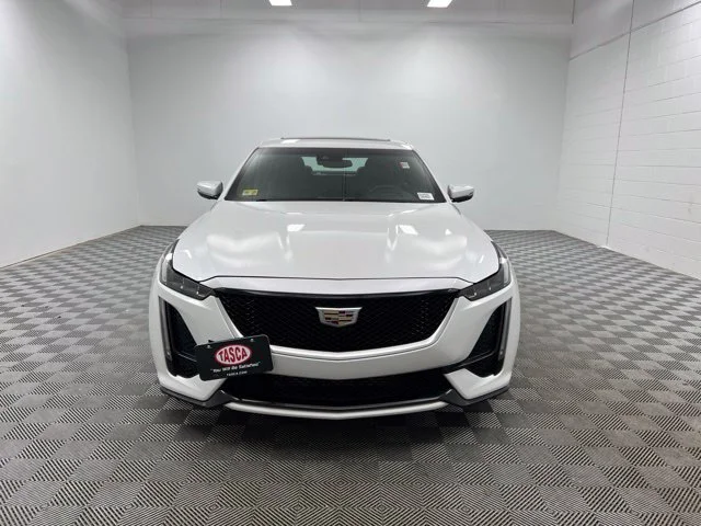 Used 2020 White Cadillac Sport image 2
