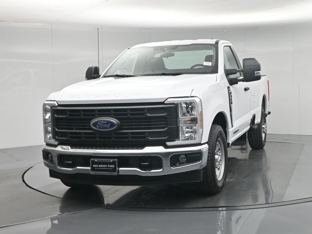 New 2026 Oxford White Ford XL image 48
