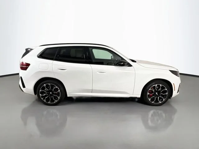 2026 BMW X3 M50 - Photo 8