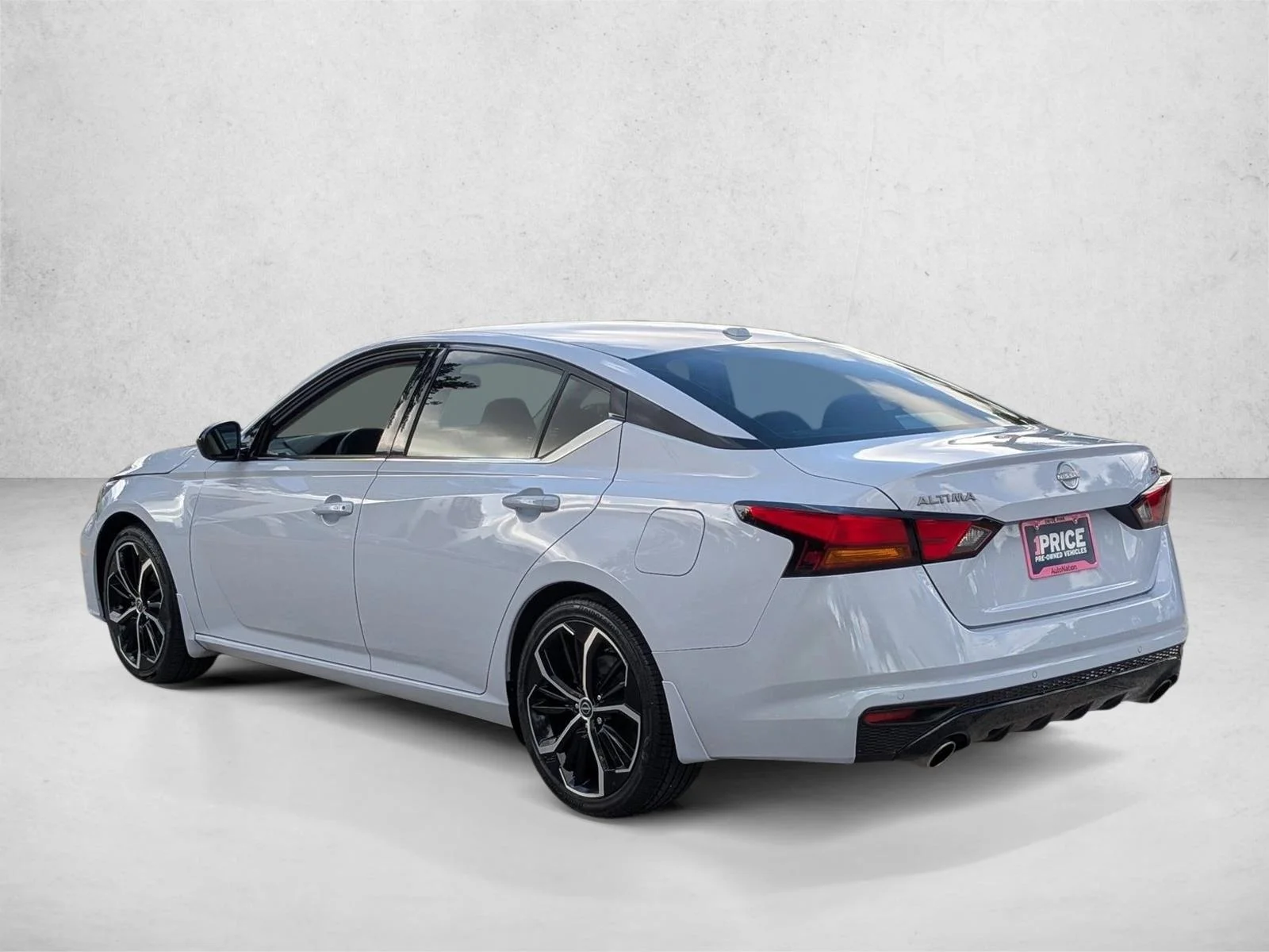 Used 2024 Gray Sky Pearl Nissan 2.5 SR image 8
