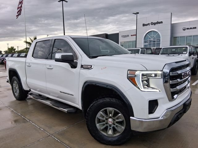 2021 GMC Sierra 4WD Crew Cab Short Box SLE's photo