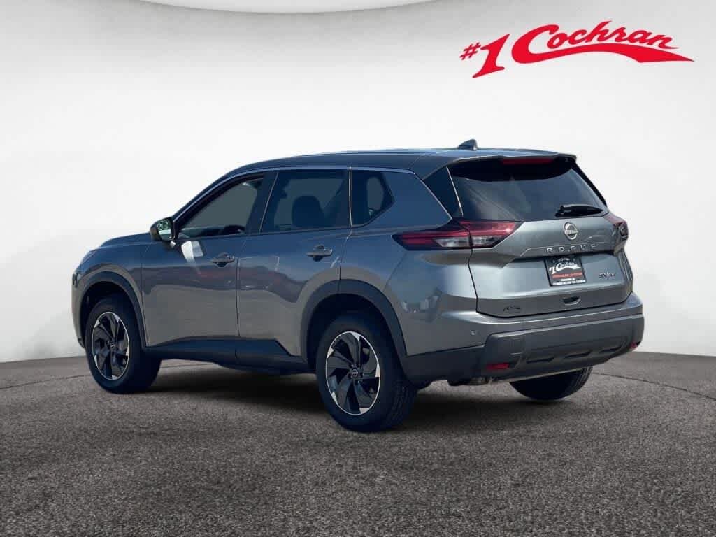 Used 2024 Gun Metallic Nissan SV image 4