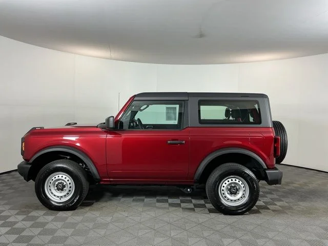 Used 2026 Red Ford Base image 8