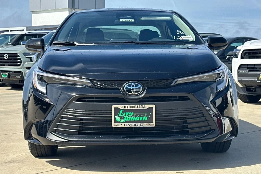 New 2027 Inked Toyota  LE image 9