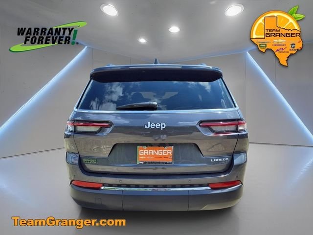 New 2026 Baltic Gray Metallic Clear-Coat Exterior Paint Jeep Laredo X image 8