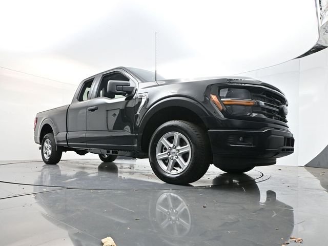 New 2026 Black Ford XLT image 26
