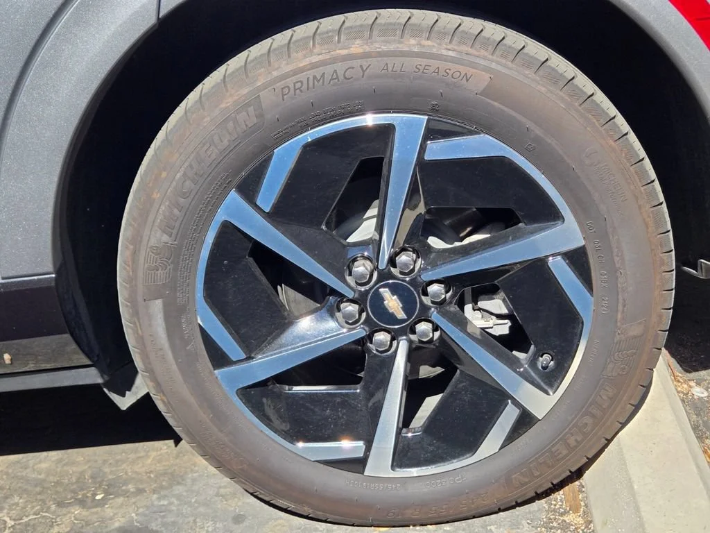 Used 2024 Sterling Gray Metallic Chevrolet 2LT image 3