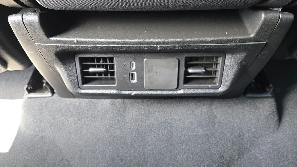 Used 2025 Summit White Chevrolet Custom image 19