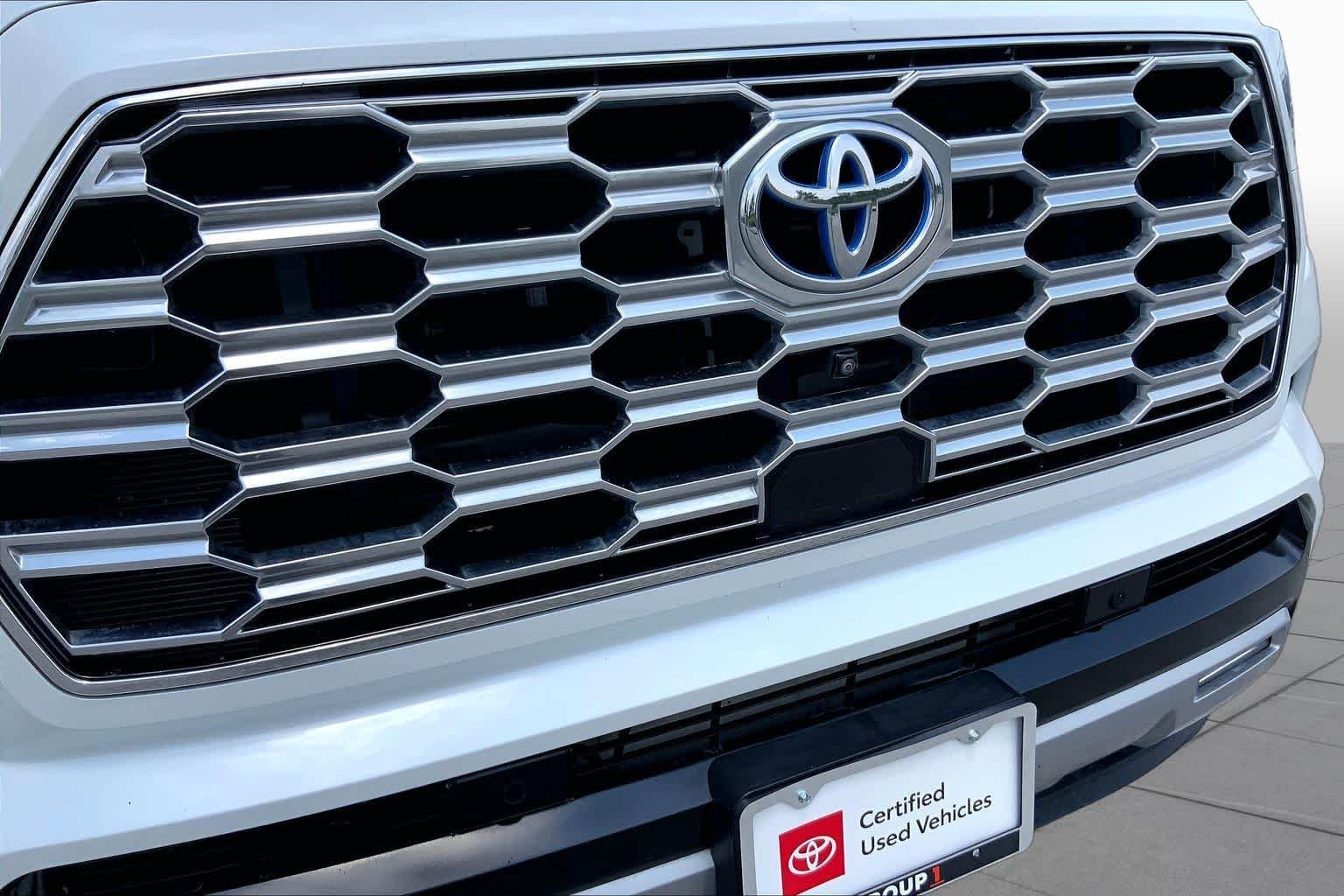 Used 2023 Wind Chill Pearl Toyota Capstone image 29