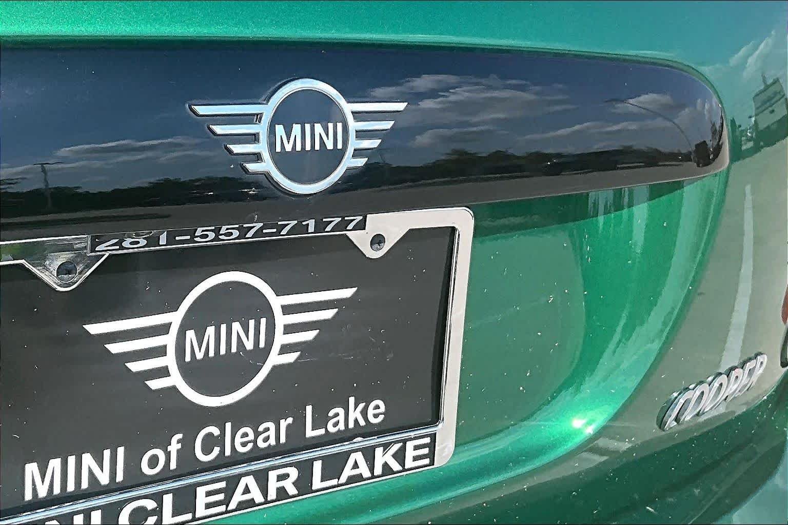 Used 2023 British Racing Green IV Metallic MINI Cooper image 28