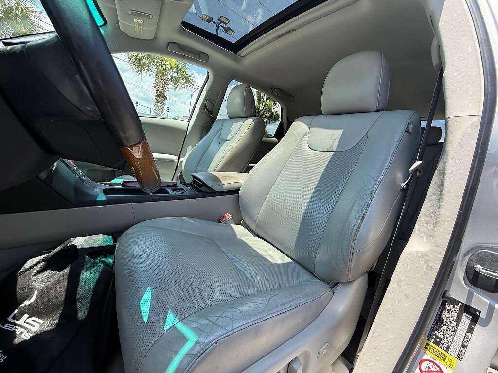 Used 2010 SILVER Lexus Base image 8