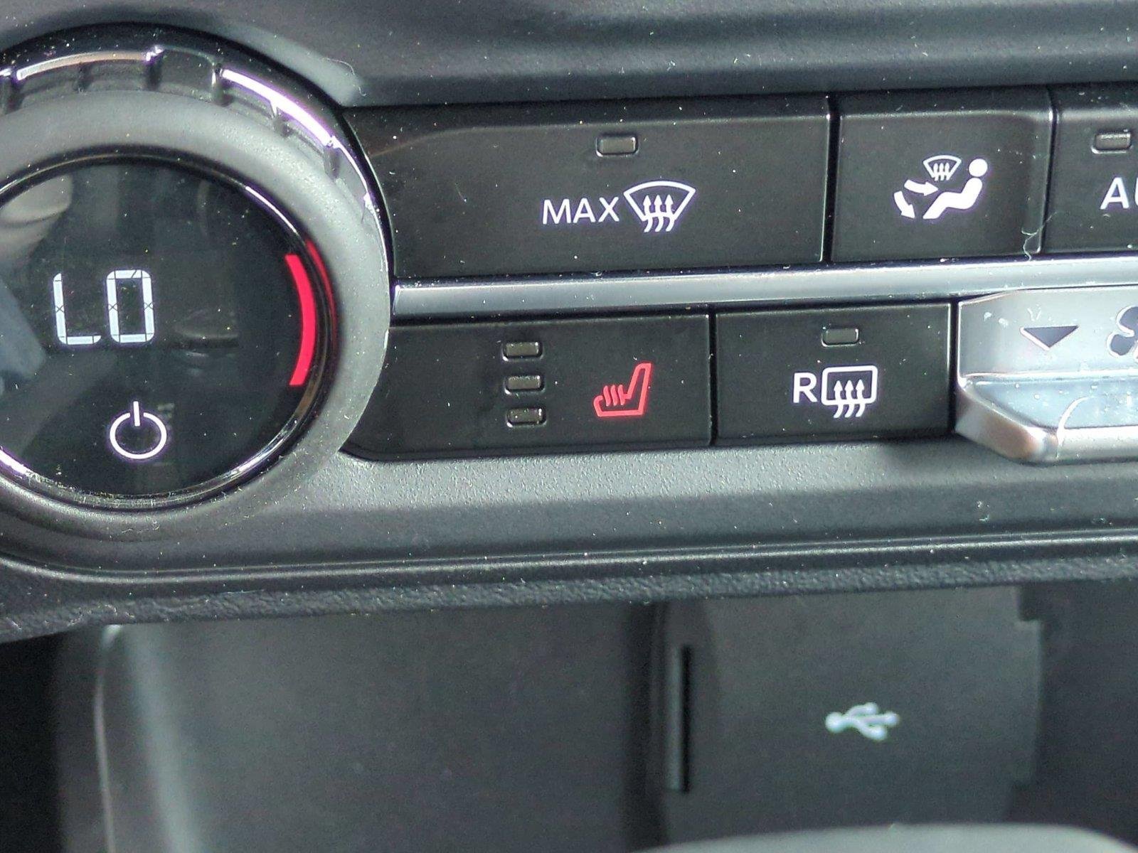 Used 2024 Oxford White Ford Big Bend image 28