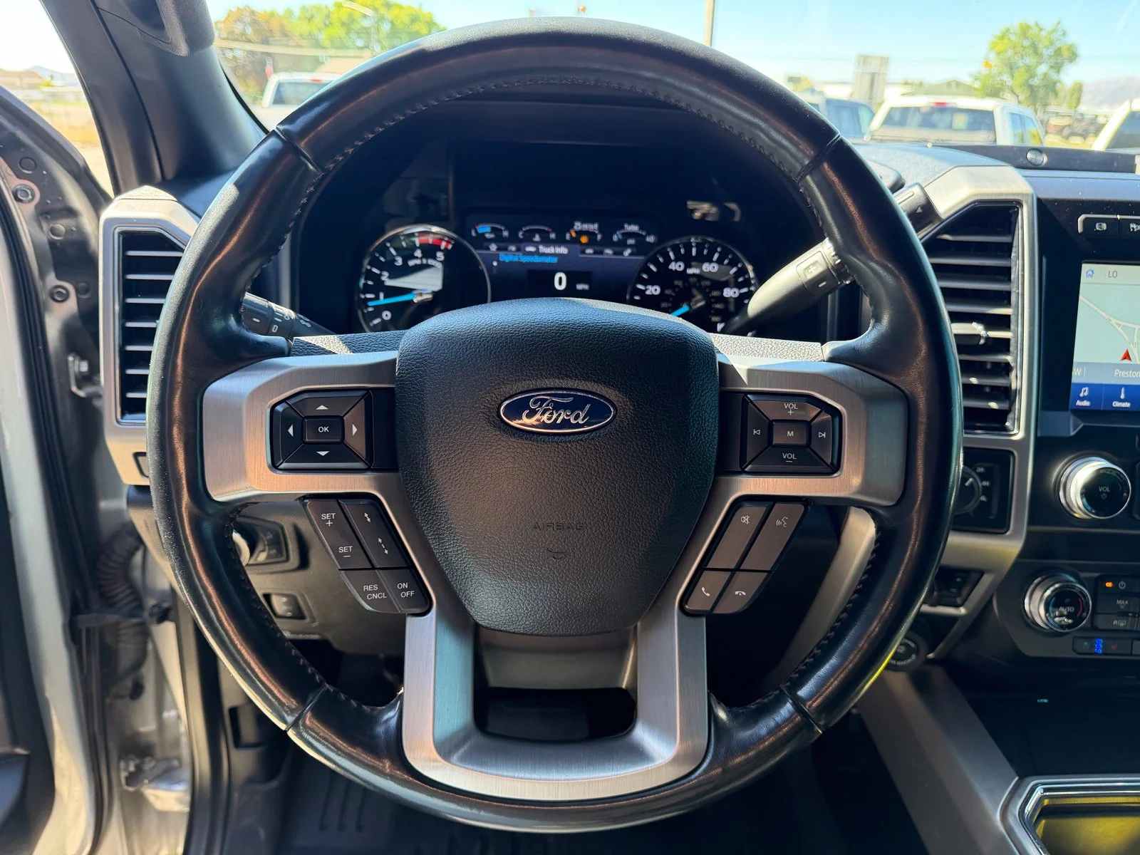 Used 2020 Silver Ford Platinum image 17