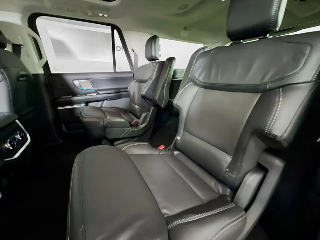 New 2026 Dark Matter Gray Metallic Ford Platinum image 30