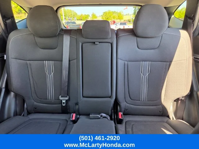 Used 2024 White Hyundai SEL image 11
