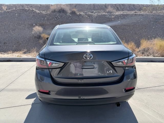 Used 2018 Gray Toyota MID BLUE BLACK image 7
