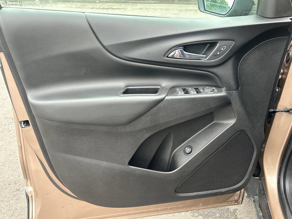 2019 Chevrolet Equinox 2FL - Photo 18