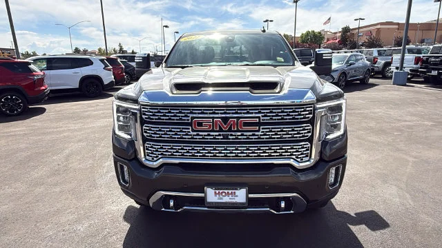 Used 2022 FOREST METALLIC GMC Denali image 8