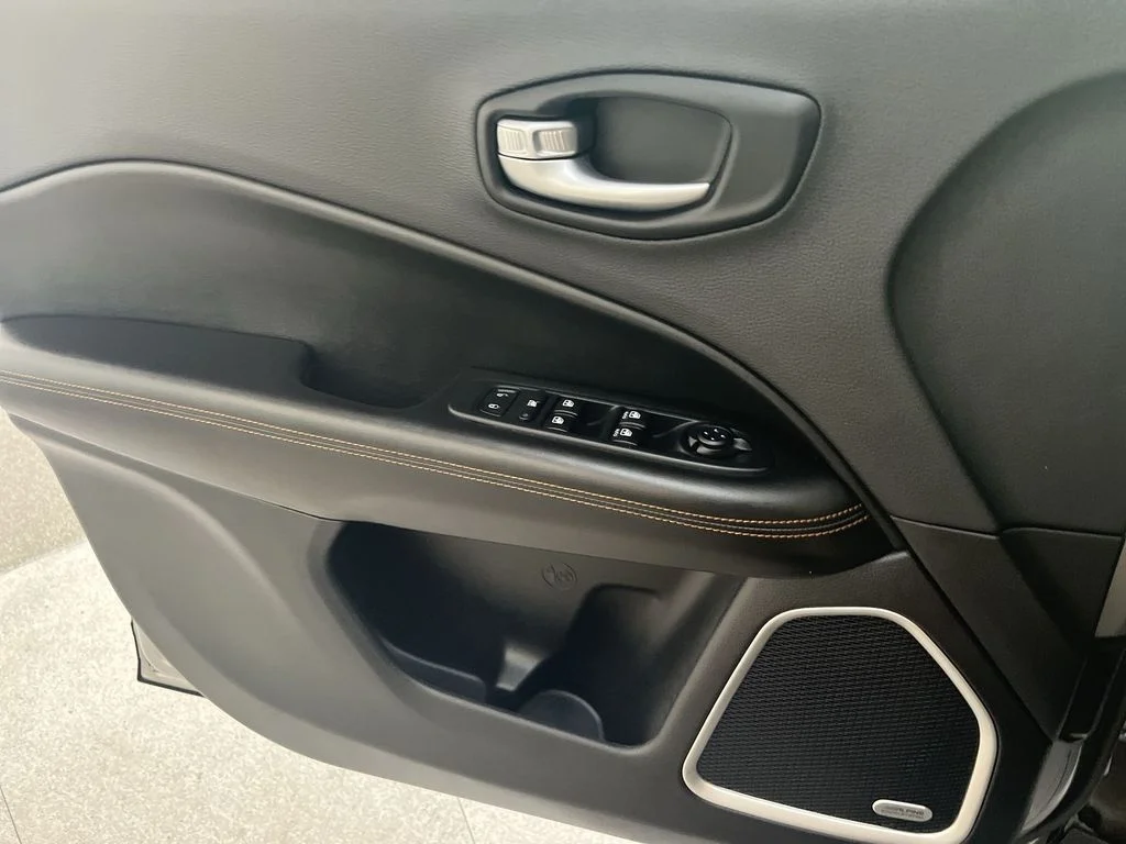 Used 2021 Silver Jeep Limited image 12