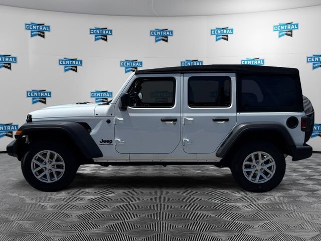 Certified Used 2023 White Jeep Sport S image 3