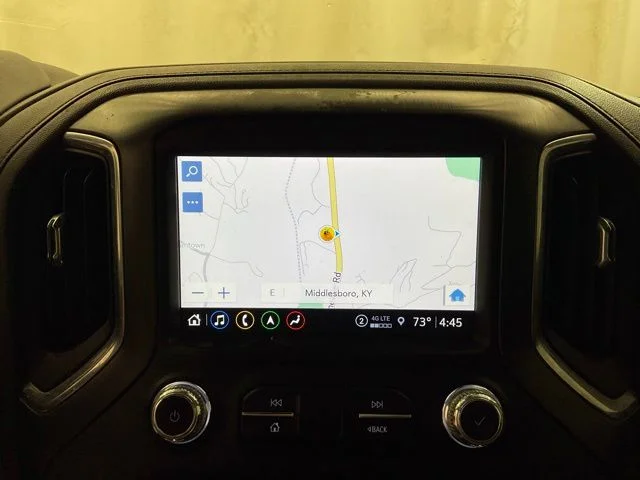 Used 2021 Red GMC AT4 image 18
