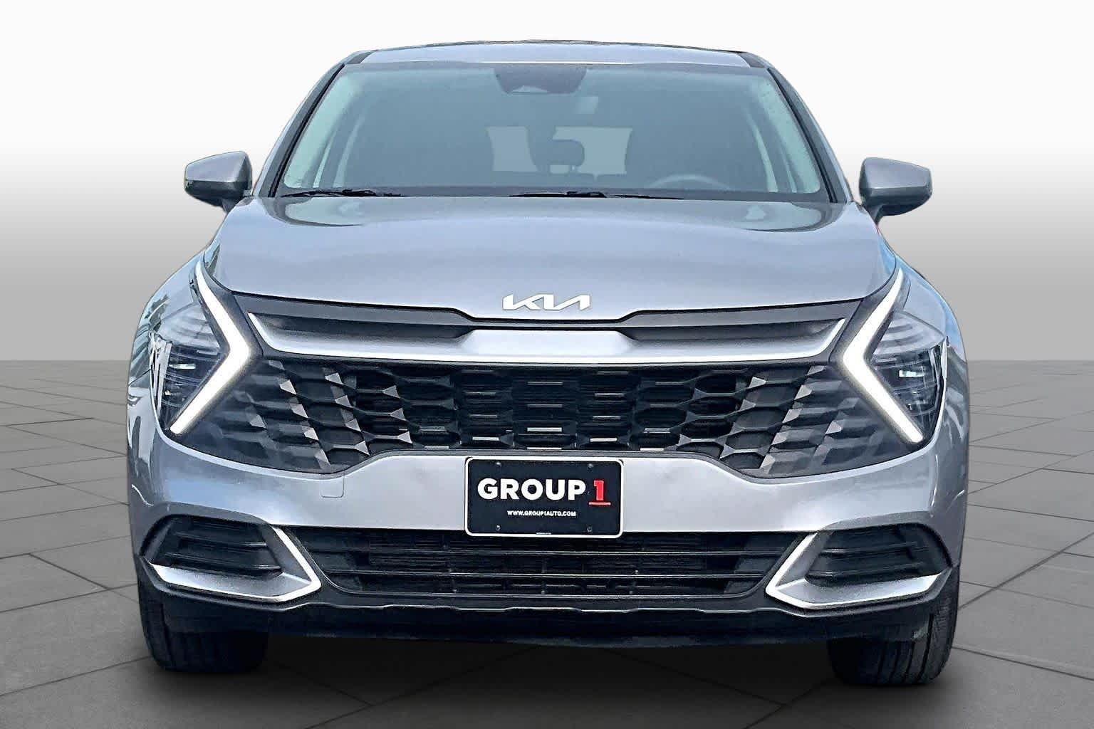 Pre-Owned 2025 Kia Sportage LX