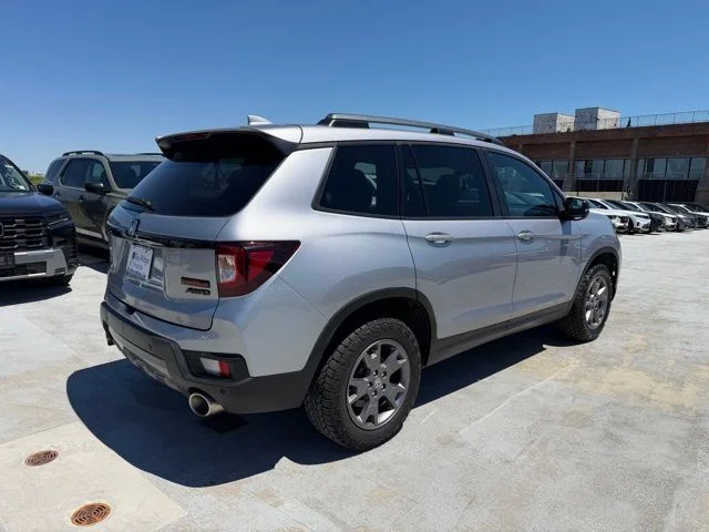 Used 2024 Gray Honda TrailSport image 6
