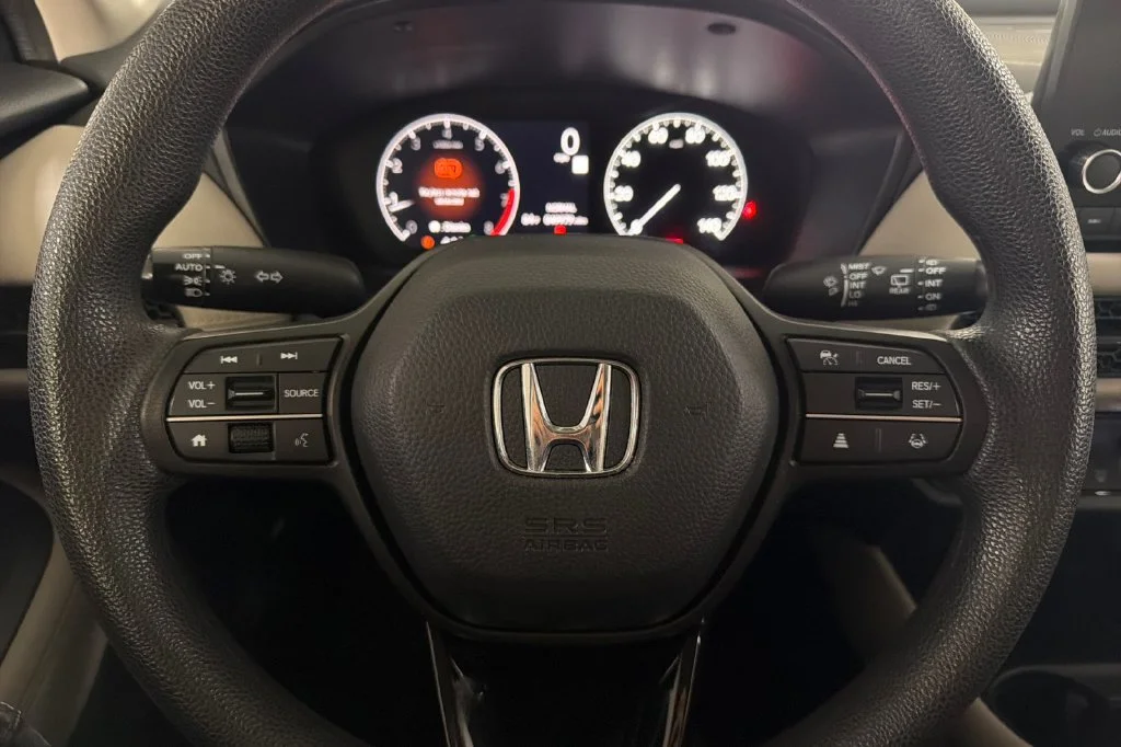 Used 2023  Honda LX image 28