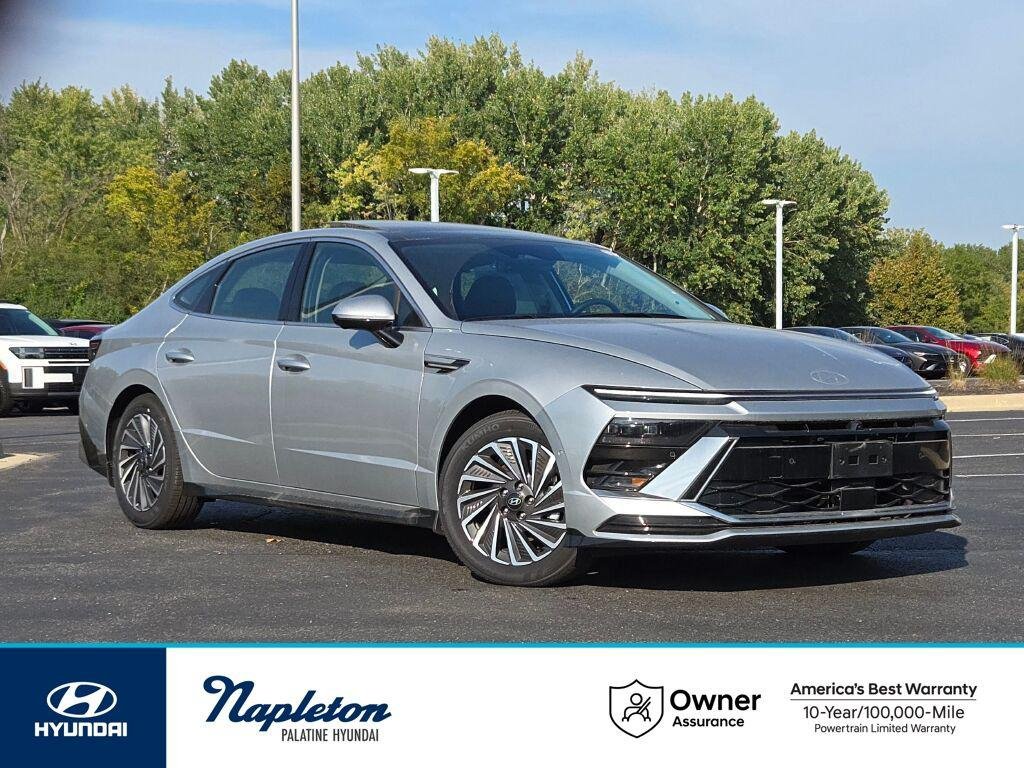 2025 Hyundai Sonata Hybrid