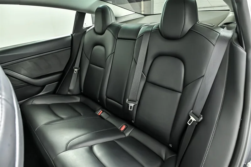 Used 2023 GRAY Tesla  image 18