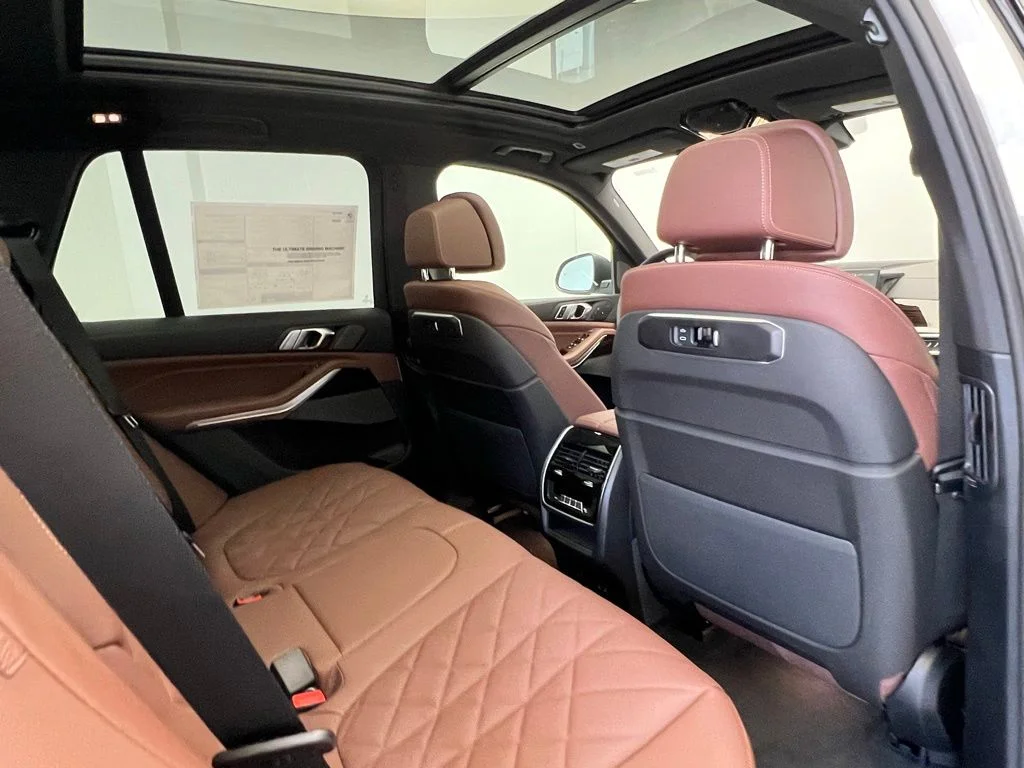 New 2026 Alpine White BMW xDrive50e image 8