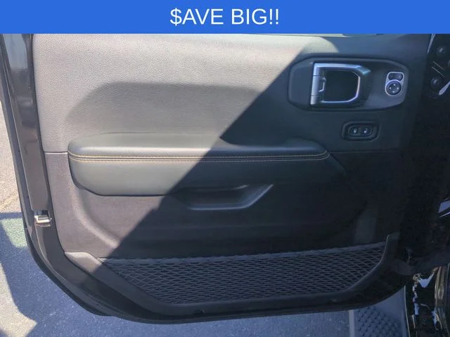 Used 2025 Black Jeep Sahara 4xe image 12