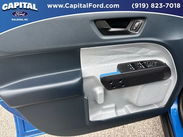 Used 2025 Blue Ford XLT image 20