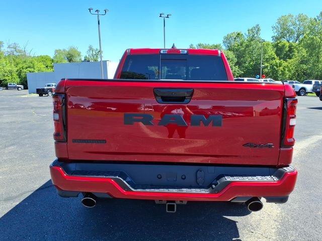 New 2026 Molten Red Pearl-Coat Exterior Paint RAM Big Horn/Lone Star image 8