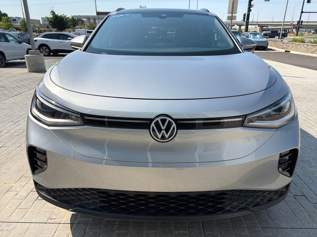 Certified Used 2024 Silver Mist Metallic Volkswagen Pro S image 10