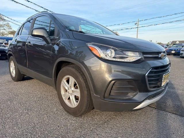 Used 2018 Chevrolet Trax LT with VIN 3GNCJLSBXJL173918 for sale in Lakewood, NJ