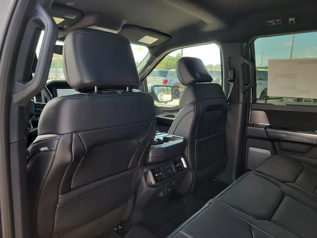 New 2026 Avalanche Ford Platinum image 12
