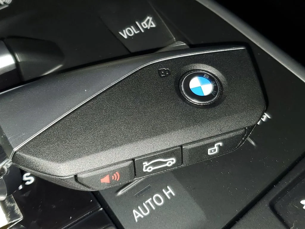 New 2026 Red BMW xDrive28i image 25