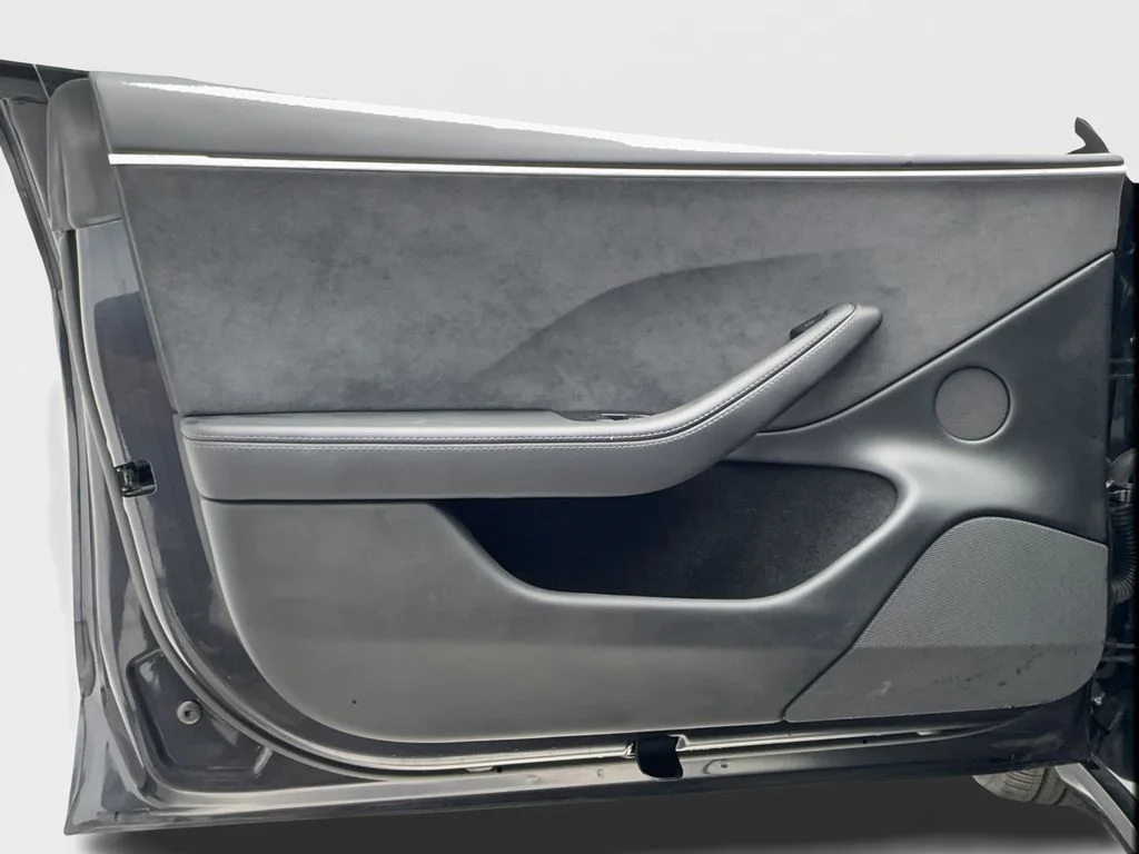 Used 2025 Black Tesla Long Range image 24