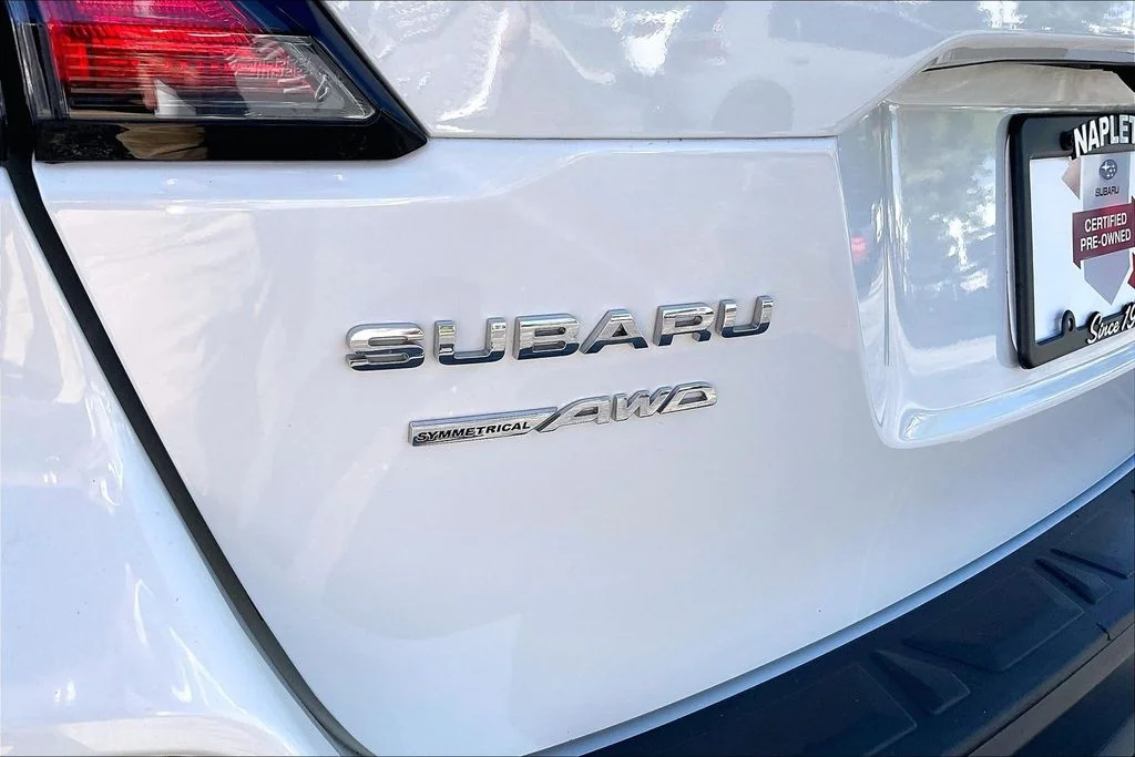 Used 2024 White Subaru Premium image 35