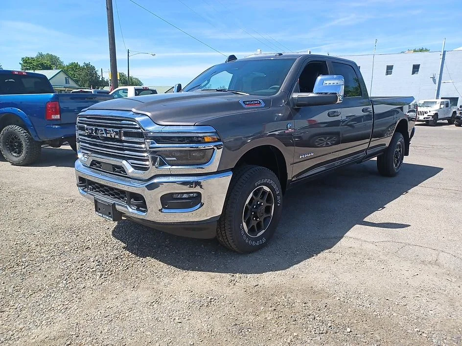 2026 RAM 3500 Laramie 4X4 Crew Cab LWB's photo
