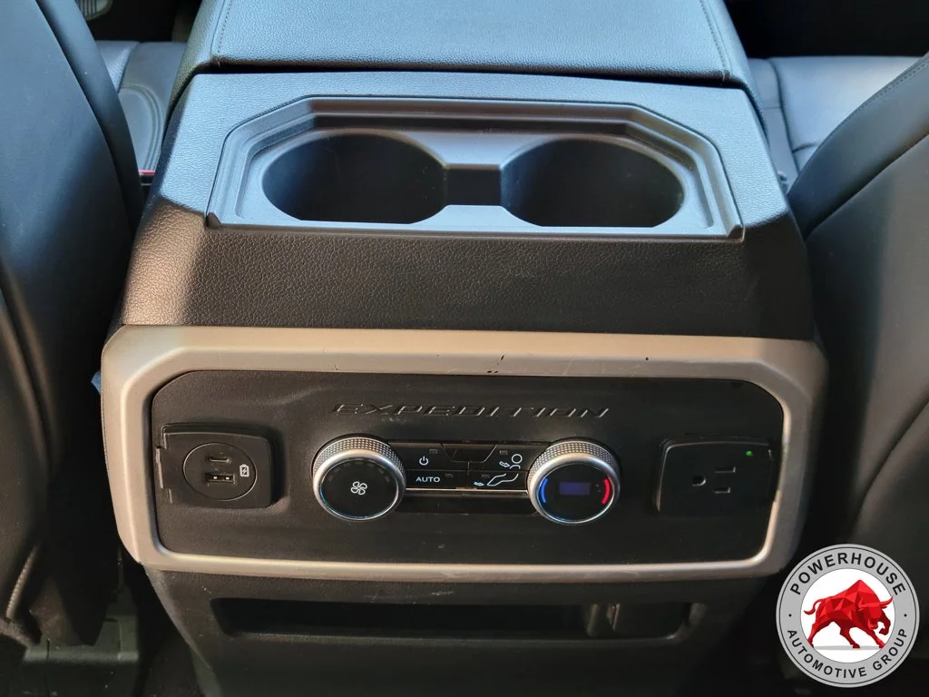 Used 2023 Silver Ford XLT image 18