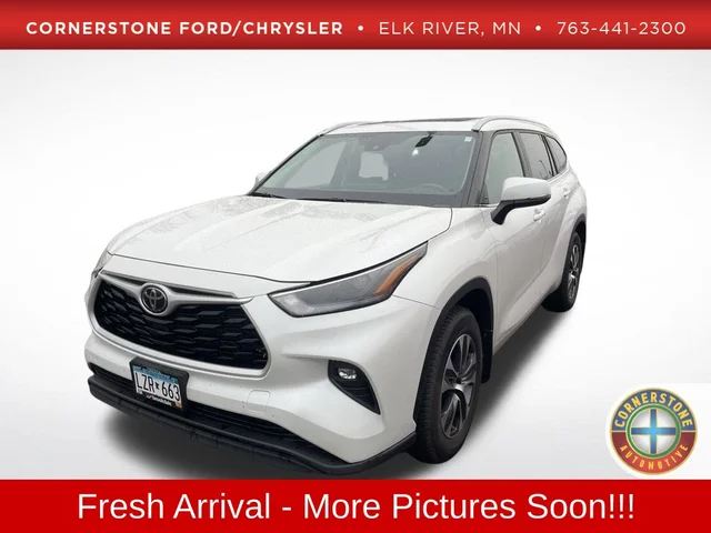 2024 Toyota Highlander XLE