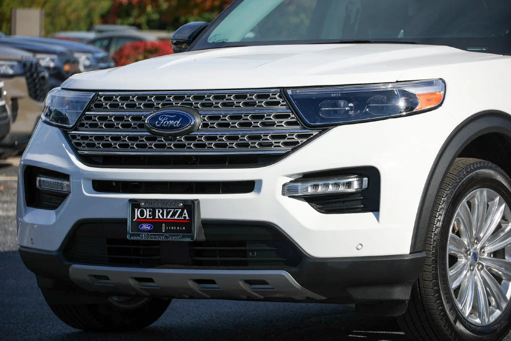 Certified Used 2023 White Ford Limited image 17